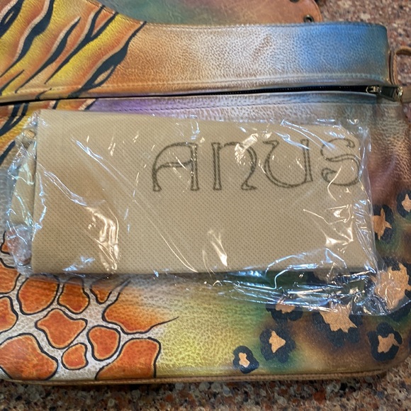 ******PRICE DROP******  NWT ANUSCHKA BAG - Picture 9 of 9